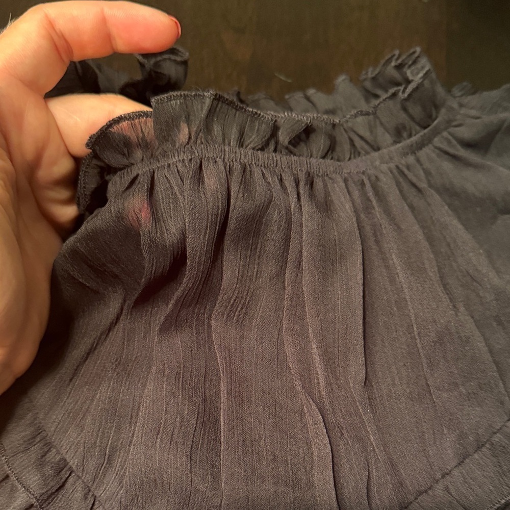 Source Unknown Charcoal Ruffle Blouse - Picture 2 of 4